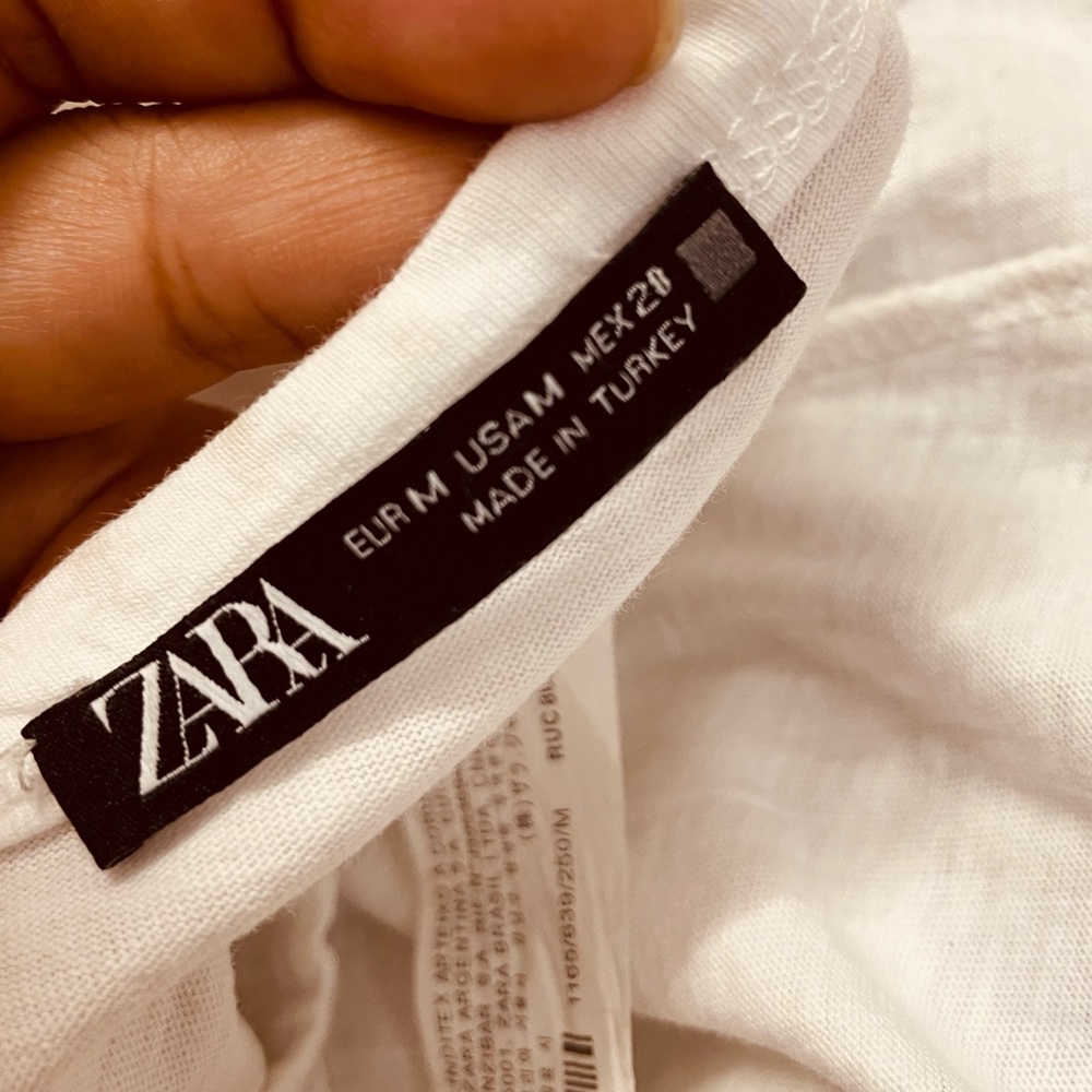Zara London street style fashion tee - Picture 3 of 4